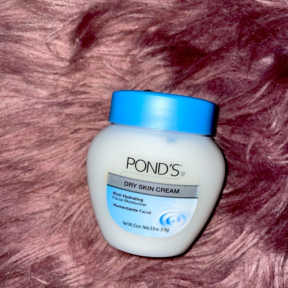 Cute Pods facail cream moisturizer 🧖🏻‍♀️💆🏼‍♀️